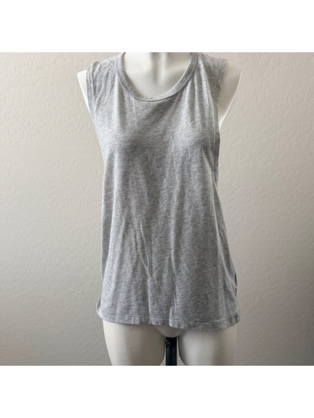 Nike Grey Basketball Tank XS (E989)